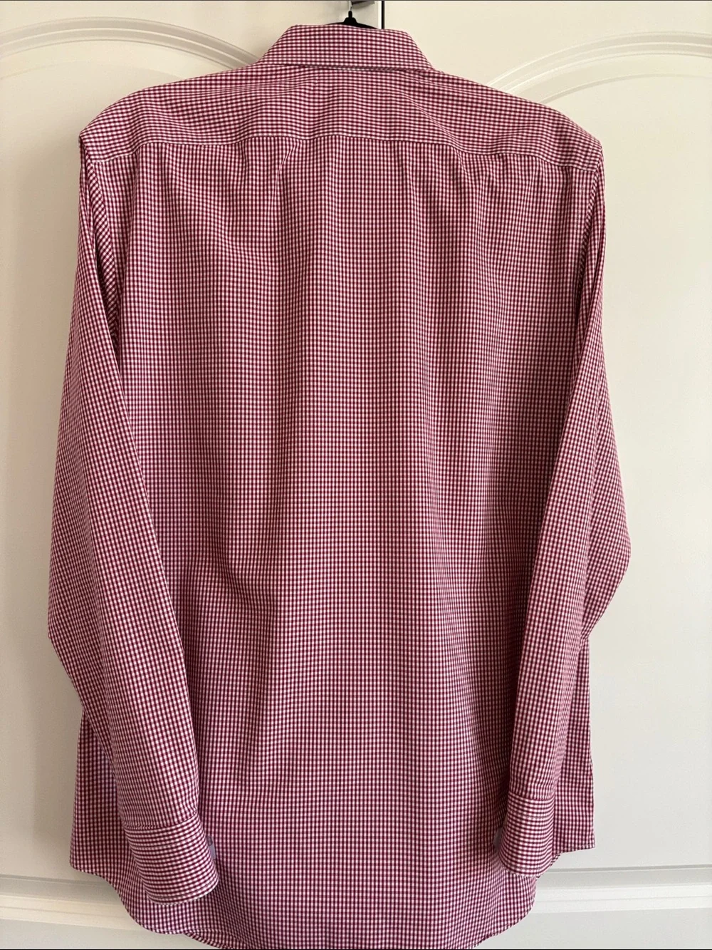 Banana Republic Men’s Non-Iron Tailored Slim Fit Shirt in Red Gingham Pattern